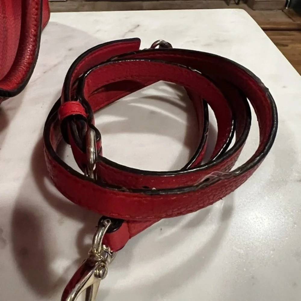 Kate Spade New York Mulberry Street Lise Satchel Crossbody Pebble‎ Red Leather